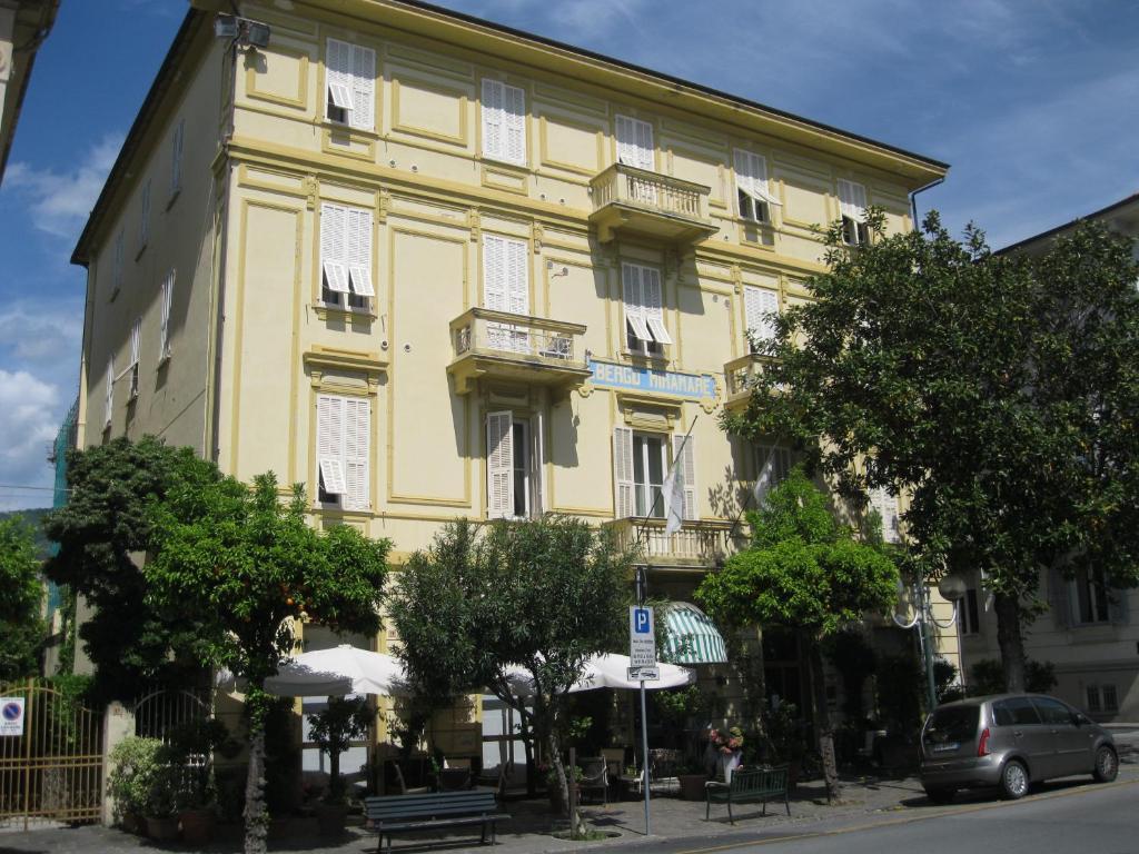 Miramare 3*
